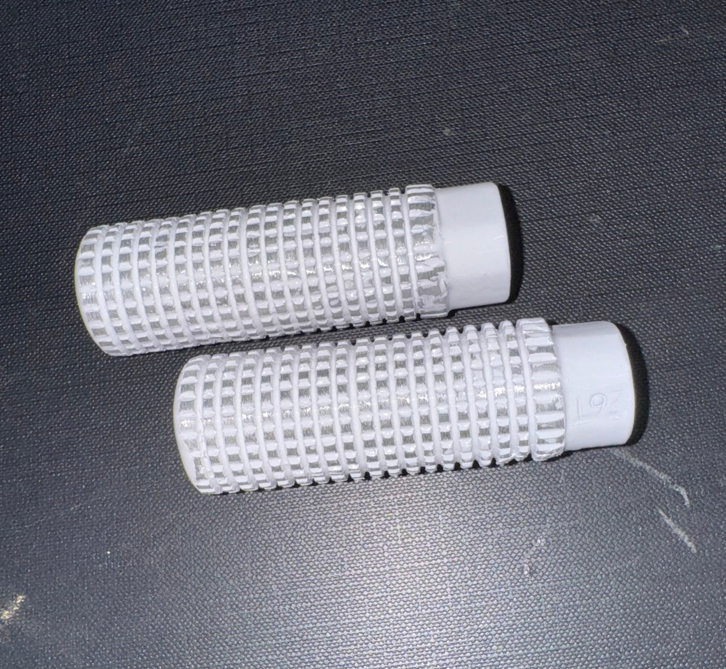 GT Axle Pegs (26t) Pair